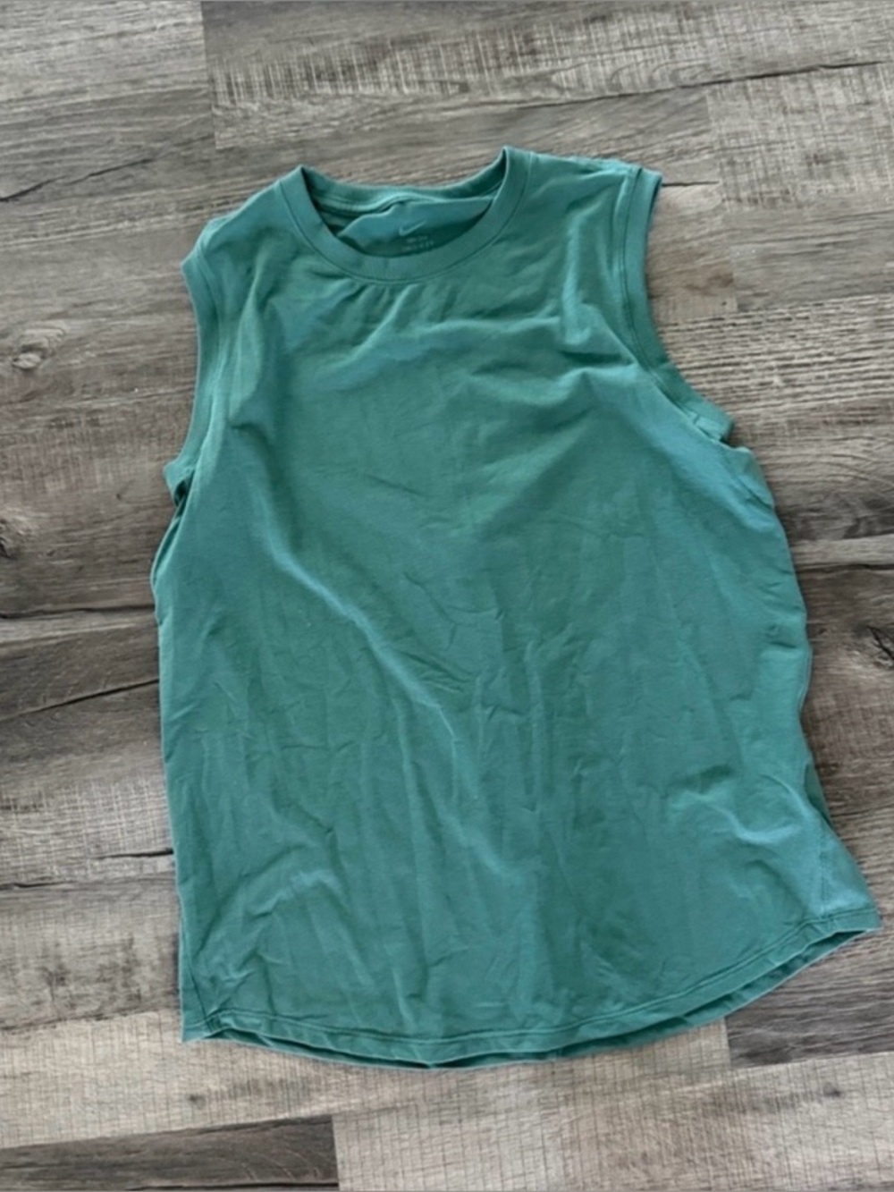 Nike oversized Sleeveless Crewneck Tank Top in Teal XS